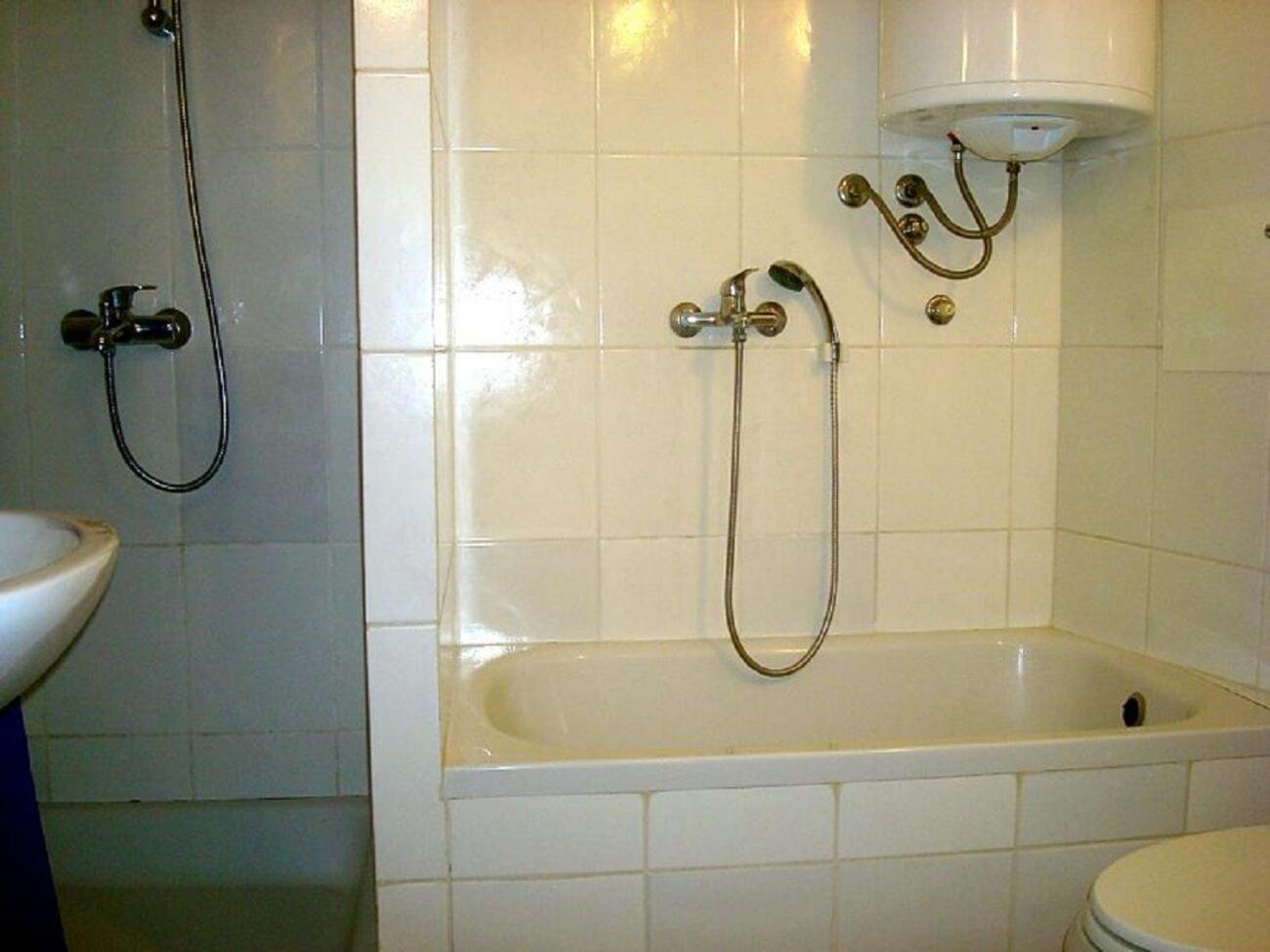 Apartments Mato Вис Екстериор снимка